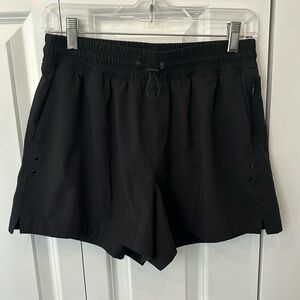 Old Navy stretch tech quick dry shorts